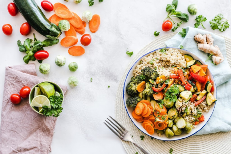 3 Food Groups - Fruits, Veggies, Grains